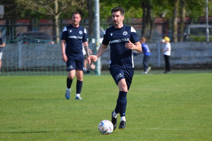 Futbal, 8. liga A: V Modranke padlo 10 gólov, Smolenice vyhrali v Dolnej Krupej