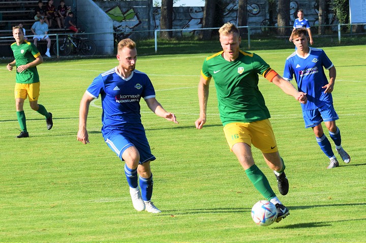 Futbal, 7. liga: Ružindol v oslabení porazil Madunice, Cífer ešte neinkasoval