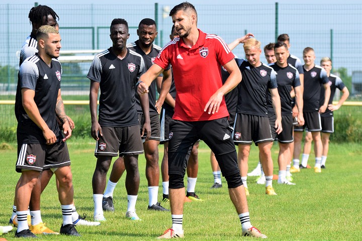 Gašparíkov asistent Moravec cestuje na Maltu už ako otec, Mosta získala Nsumoha