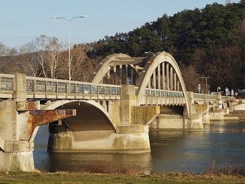 V kraji opravia z eurofondov úseky ciest, peniaze pôjdu aj do Dolných Orešian