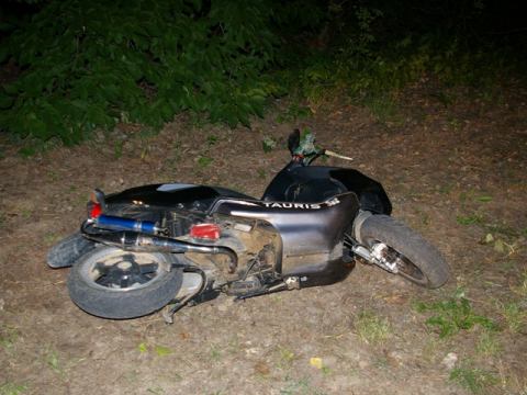 Naháňačka polície s motorkárom pri Radošovciach za zvukov streľby