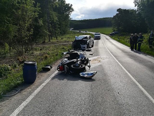 Pri Dolnom Trhovišti neprežil nehodu motorkár z Bratislavy