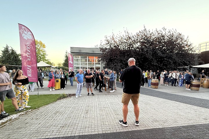 Deň mladých vín v trnavskom vinárstve ponúkne degustácie aj gastronómiu