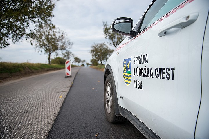 Po skončení zimy opravia cestu medzi Naháčom a Dolným Dubovým