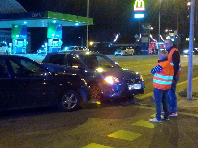 Pri City Arene prišlo v pondelok k dopravnej nehode