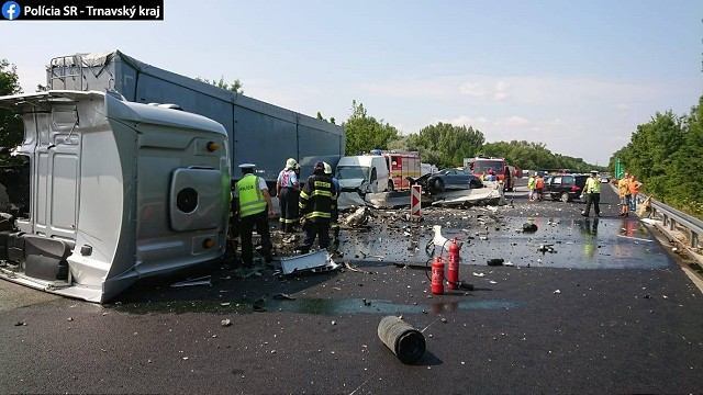 Počet nehôd počas prázdnin klesol, na cestách ale zomrelo viac ľudí