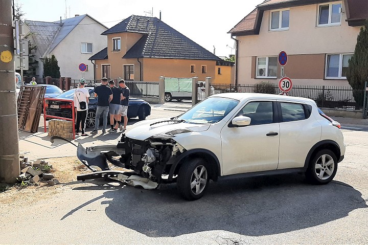 Na Kopánke v Trnave mali ďalšiu nehodu, zrazili sa dve vozidlá