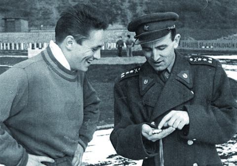 Odišiel atlét zo zátopkovej éry