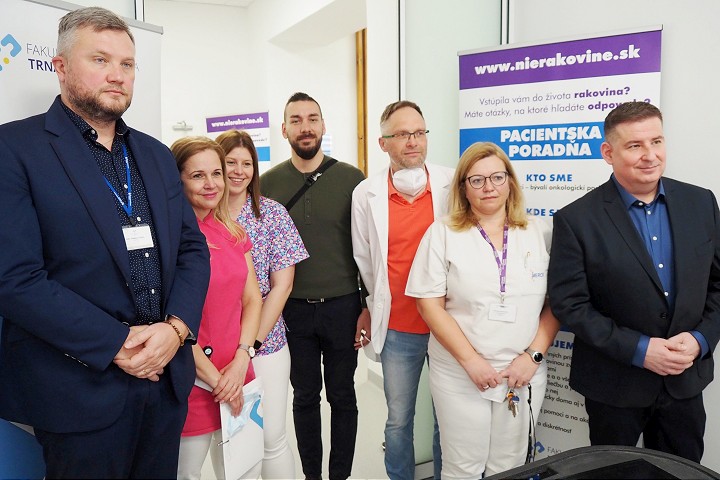 V trnavskej nemocnici otvorili na onkológii novú sálu chemoterapie