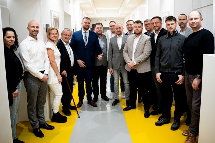 Trnavskej nemocnici s rekonštrukciou kliniky onkológie pomohli podnikatelia