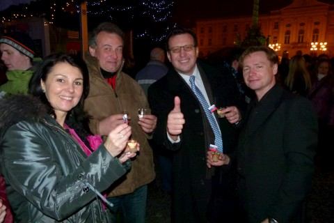 Na námestí sa pripíjalo aj k prvému občanovi nového roka Tomášovi