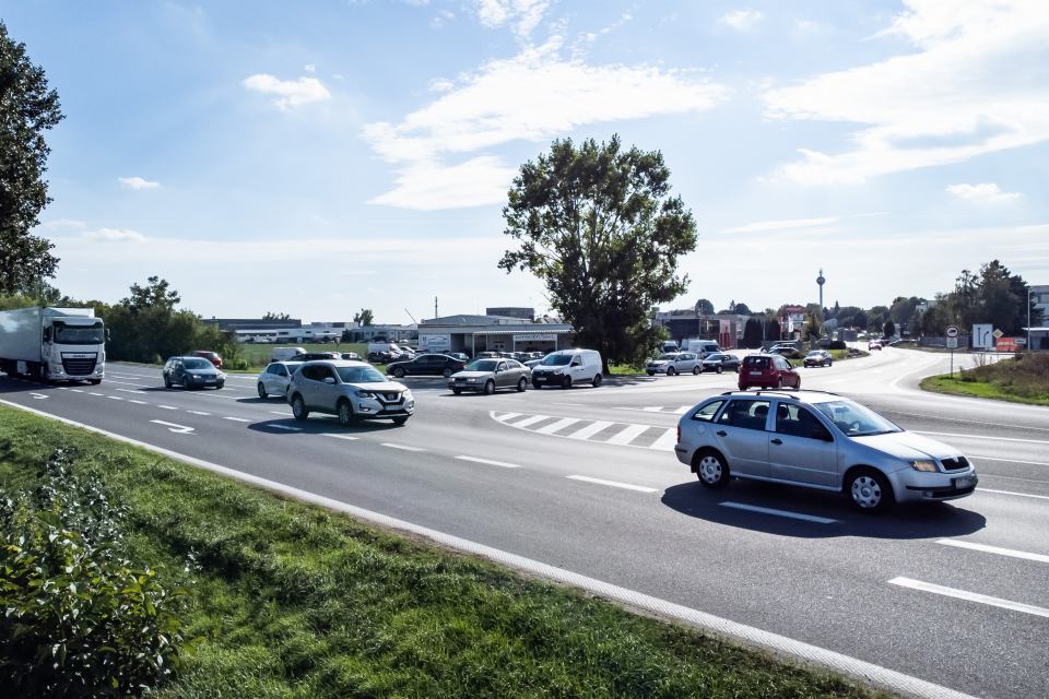 Kraj podporuje vytvorenie mimoúrovňovej križovatky na obchvate Trnavy