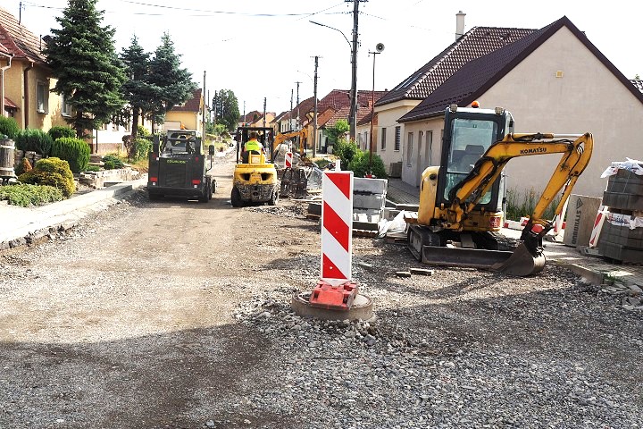 Cestu v Horných Orešanoch dokončia podľa najnovšieho termínu 20. júla