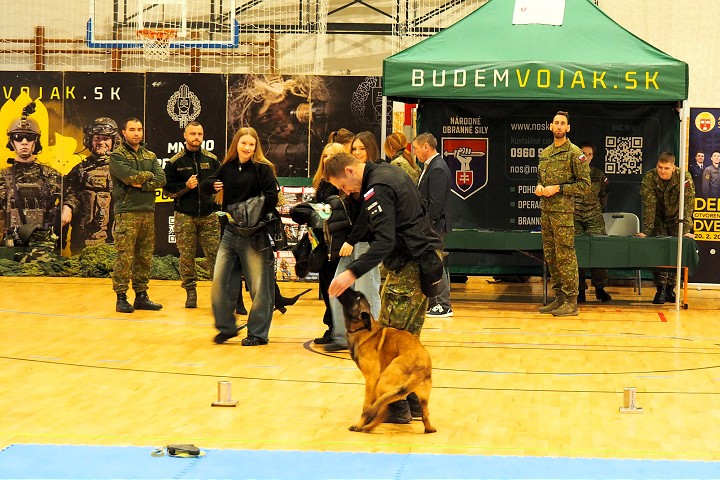 SOŠ na Lomonosovovej v Trnave otvorí študijný odbor s vojenským zameraním