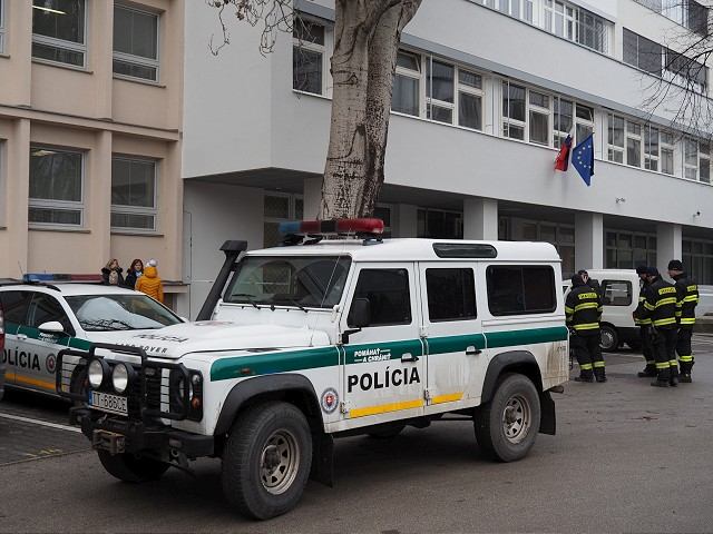 Krajskému súdu v Trnave dva dni hrozili bombou, už ich obvinili