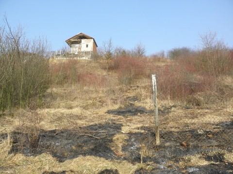 Záhadný úkaz: Za obcou žiarila guľa, spadla do poľa