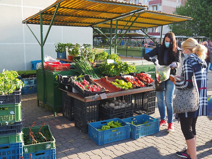 Koniec trhoviska na zimnom štadióne? Galbavý chce ešte diskutovať