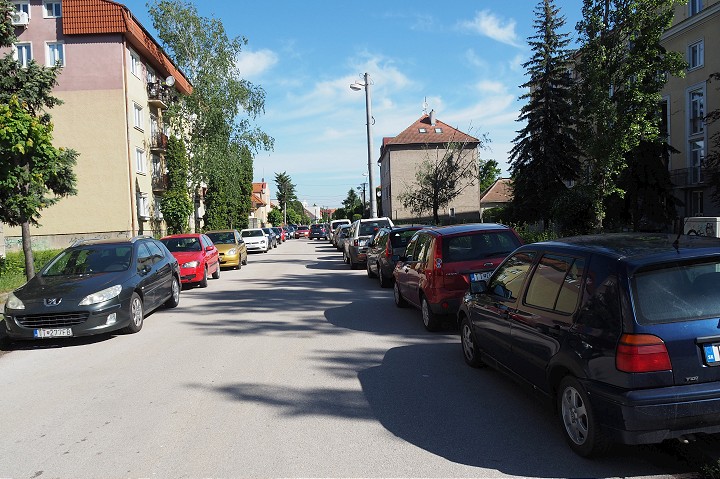 Trnava ide s rezidentským parkovaním na Tehelnú aj na Špíglsál