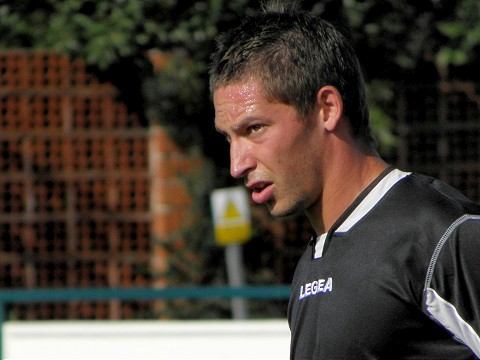 Futbalová šou v Trebaticiach: Hološko daroval dres aj podpisy