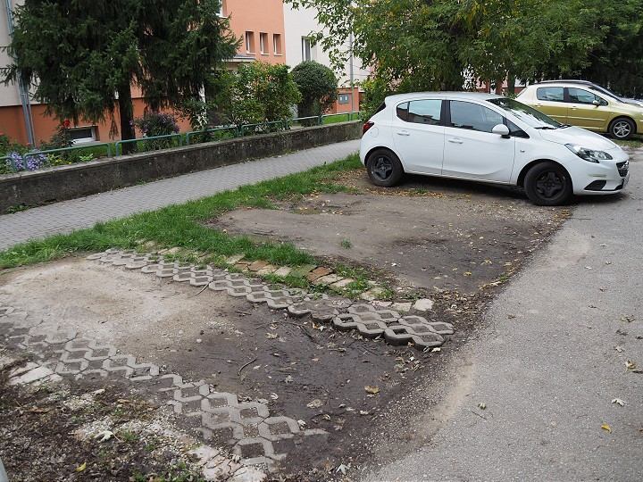 V Trnave na Sladovníckej ulici budú mať do konca roka nové parkovisko
