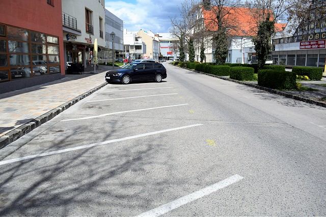 Trnava predpokladá miliónové výpadky na podielových daniach, státisícové na parkovnom