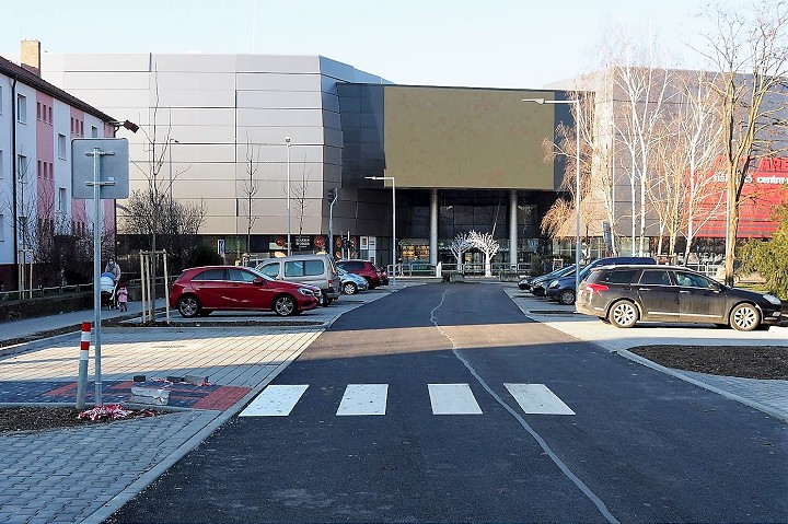 Zverejnili návrh nových parkovacích poplatkov, v centre Trnavy zaplatíme viac