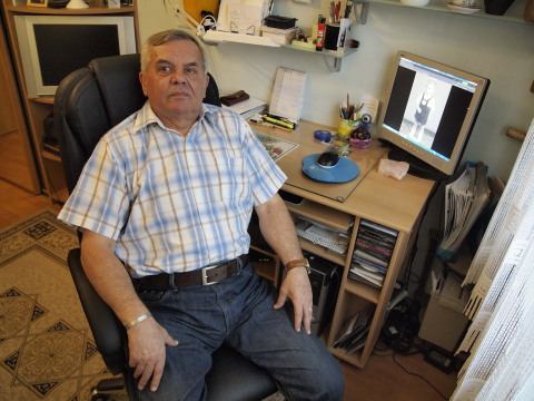 Ujo, ktorý je všade: Za noviny dostal tortu a drevenú sošku svätého