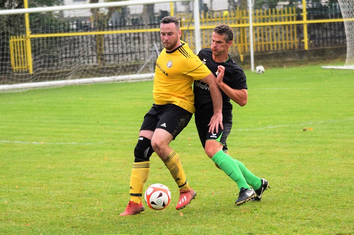 Futbal, 7. liga: Kátlovce zdolali Siladice, k jesennému titulu je blízko Červeník