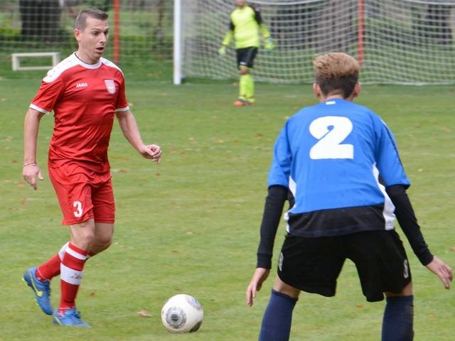 Futbal, 7. liga B: Pečeňady vyhrali v Koplotovciach, Dolný Lopašov zdolal Chtelnicu