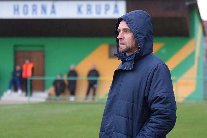 Futbal, 5. a 6. liga: Horná Krupá na čele súťaže, Vrbové bolo blízko k výhre