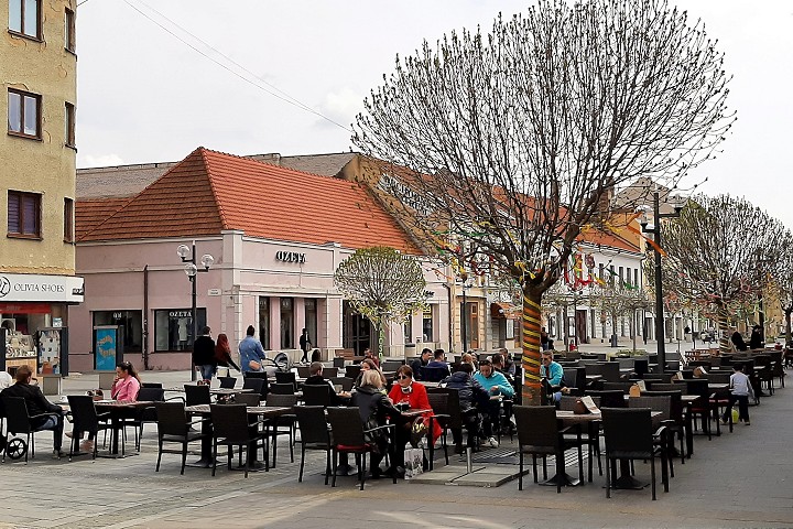 Kto má najväčšiu? Pozreli sme sa na letné terasy v Trnave