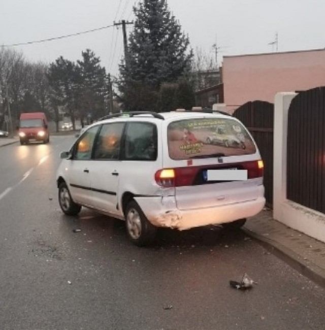Pozor na poľadovicu na cestách, ale aj na chodníkoch