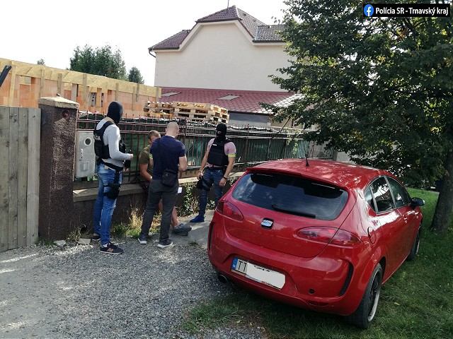 Polícia pri akcii Ares a Hera zadržala drogových dílerov