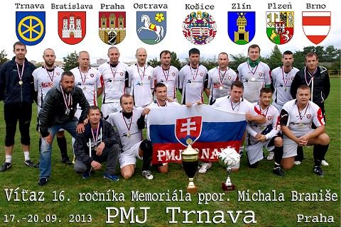 Trnavskí policajti úradovali na futbalovom ihrisku, dominoval Semanko