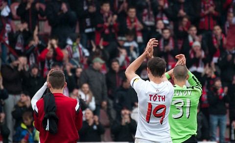 Mikovič ukazoval po góle k nebesám, Jendrišek zvažuje svoju budúcnosť