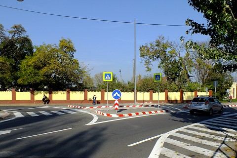 Mesto vybudovalo na Zelenom kríčku bezbariérový priechod