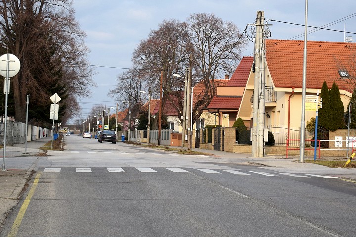 Deväť priechodov pre chodcov bude bezpečnejších, Trnava hľadá dodávateľa prác