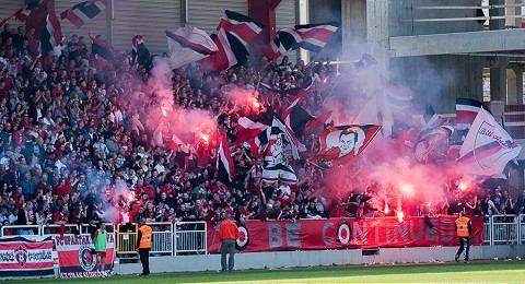 VIDEO: Fanúšikovia Spartaka si aj po derby užívali minúty na štadióne