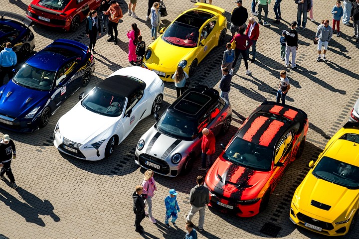 Rally Radosti zavíta do Trnavy, pricestuje aj raritný automobil