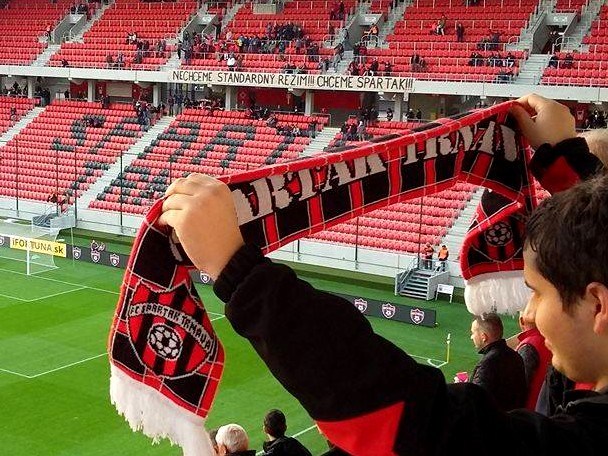 Spartak pred najnižšou domácou návštevou sezóny podľahol Ružomberku