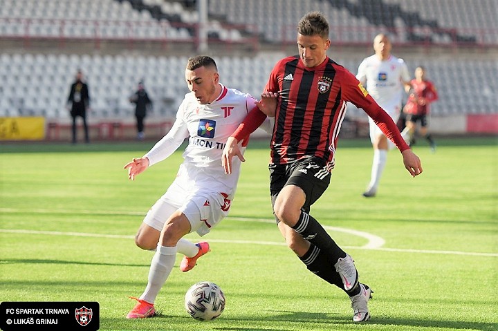 Pohárový zápas Spartaka s Trenčínom sa bude hrať v Topoľčanoch