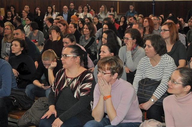 Rodičia detí zo školy na Bottovej ulici spisujú petíciu pre problematické stravovanie
