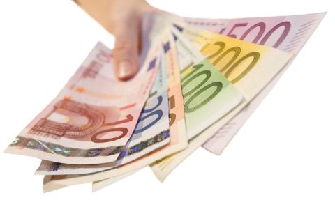Tieň paragrafov veselo padá aj na juh Trnavského kraja