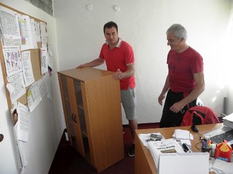 Spartak sa sťahuje, východnú tribúnu po Banskej Bystrici zbúrajú