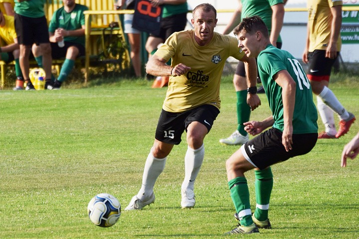 Kam za futbalom? Slávia privíta Smolenice, Lokomotíva začína s Dolným Dubovým