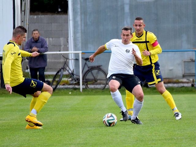 Futbal, 7. liga A: Trstín prekvapil v Kátlovciach, Hrnčiarovce porazili Bučany