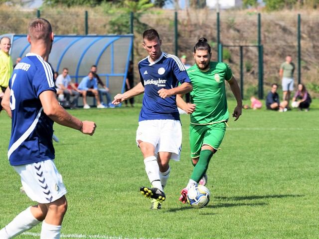 Oficiálne: Všetky futbalové súťaže od tretej ligy až po poslednú anulovali