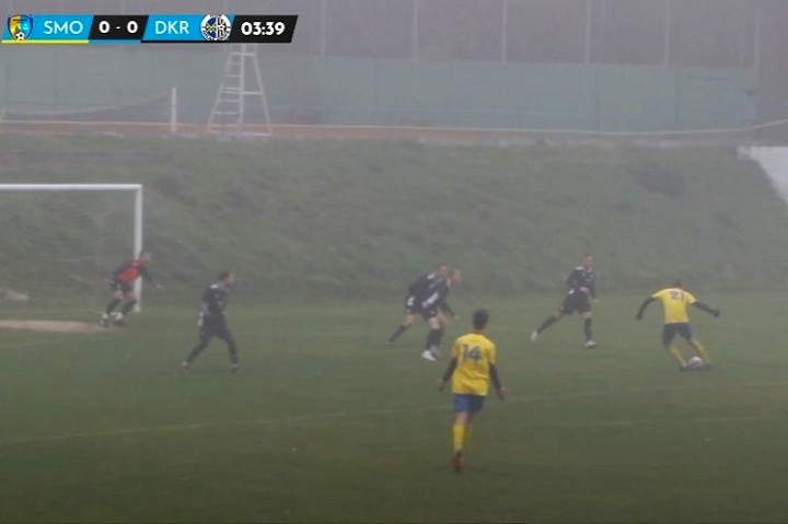 Futbal, 8. liga A: Biely Kostol vyhral vo Voderadoch, Smolenice zdolali Dolnú Krupú