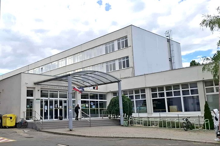 Do SOŠ elektrotechnickej v Trnave a hotelky v Piešťanoch majú ísť milióny eur