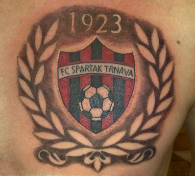 Fanúšikovské tetovania: Spartak nosia v srdci a na koži naveky